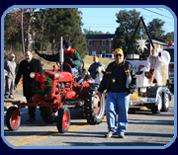 PUMC in the Parkwood Christmas Parade